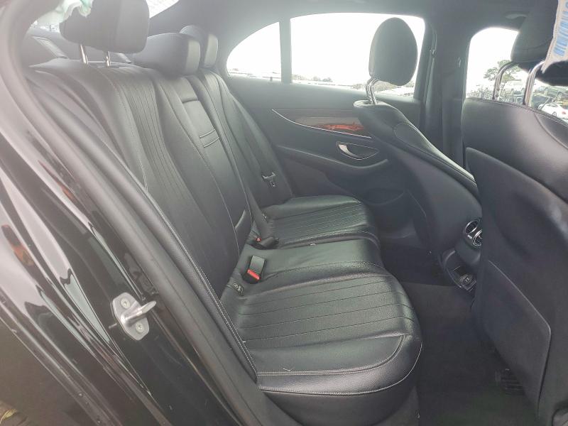 Photo 10 from auction – 2017 MERCEDES-BENZ E with VIN WDDZF4KB1HA096809