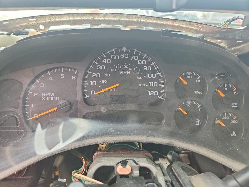 Photo 9 from auction – 2004 CHEVROLET SILVERADO with VIN 2GCEC13T141293006
