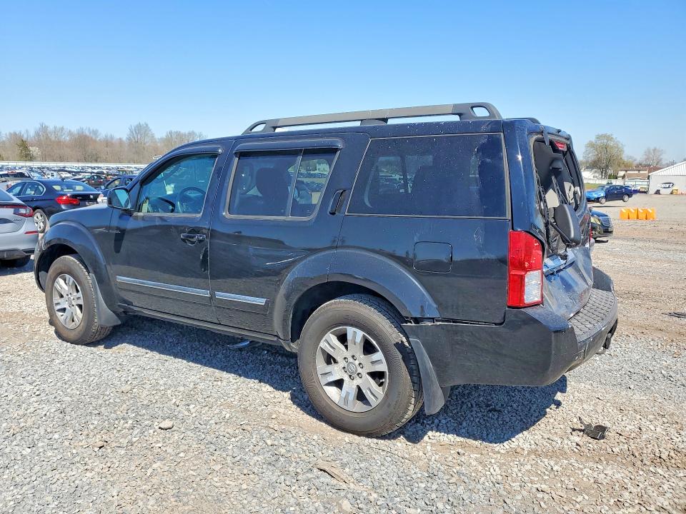 Photo 2 from auction – 2012 NISSAN PATHFINDER with VIN 5N1AR1NB2CC627744