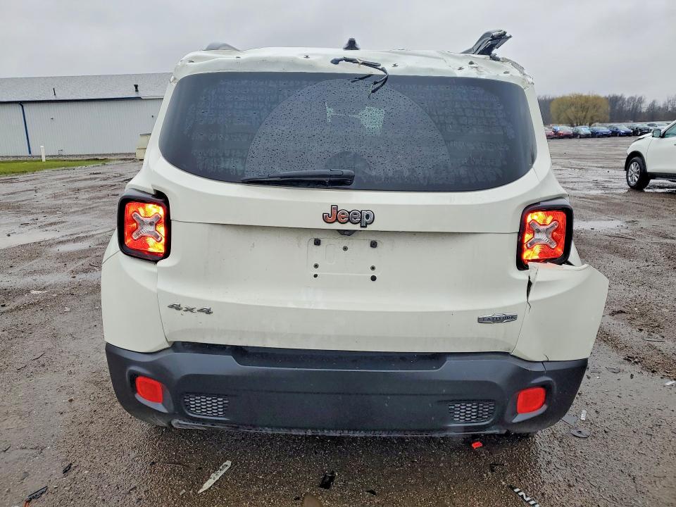 Фото 6 с аукциона – 2017 JEEP RENEGADE с VIN ZACCJBBB3HPG42173