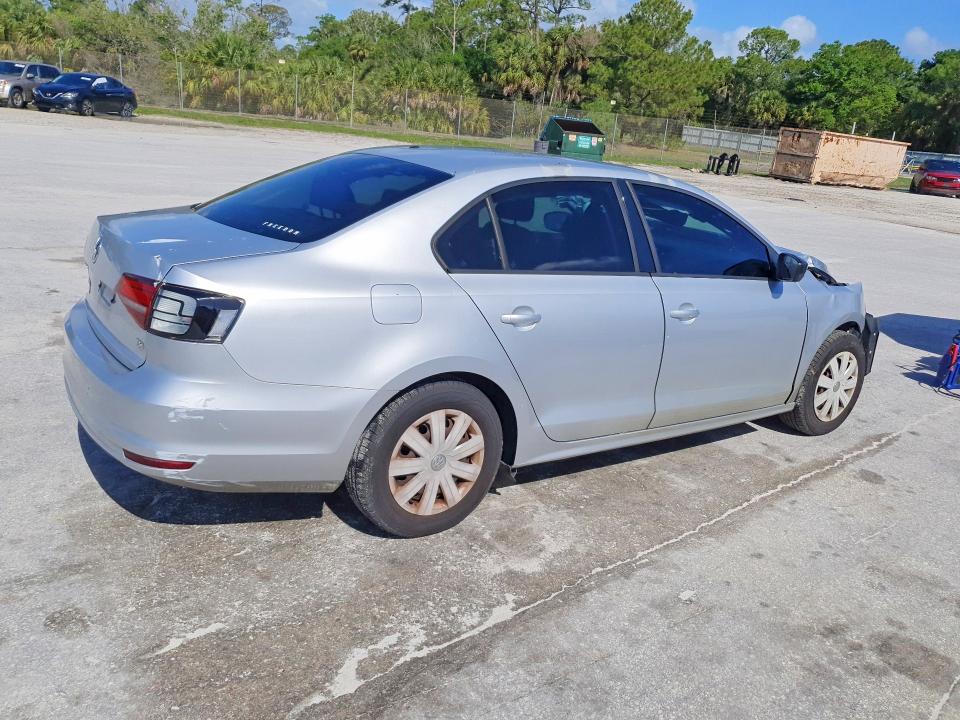 Photo 3 from auction – 2016 VOLKSWAGEN JETTA with VIN 3VW167AJXGM314732