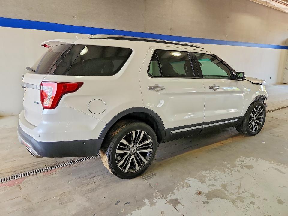 Photo 3 from auction – 2016 FORD EXPLORER with VIN 1FM5K8HT1GGC55427