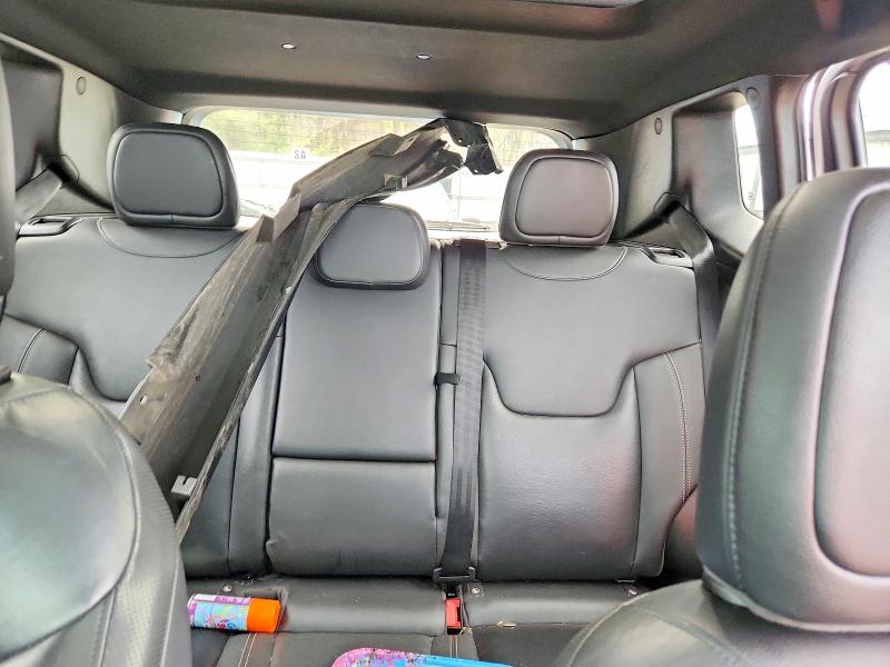 Photo 10 from auction – 2019 JEEP RENEGADE with VIN ZACNJBB17KPK13316