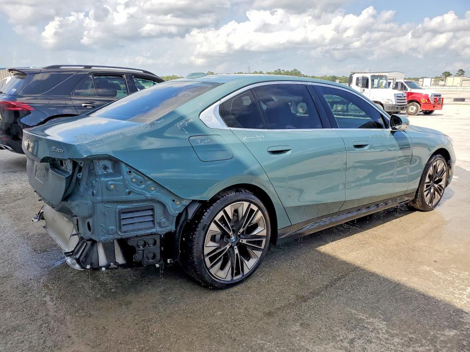 Photo 3 from auction – 2026 BMW 530 with VIN WBA43FJ02TCV98957