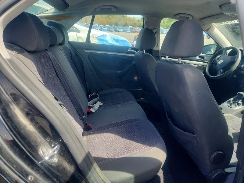Photo 10 from auction – 2007 VOLKSWAGEN JETTA with VIN 3VWGG71K37M012442