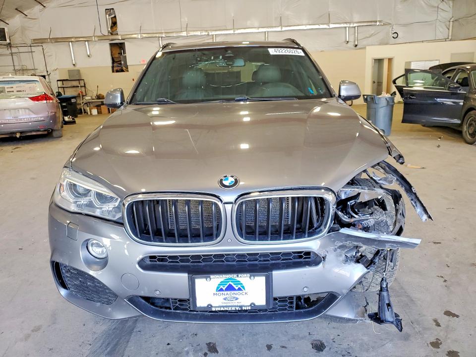 Фото 5 с аукциона – 2017 BMW X5 с VIN 5UXKR0C30H0V70269