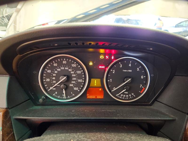 Photo 9 from auction – 2008 BMW 535 with VIN WBANV93538CW51102