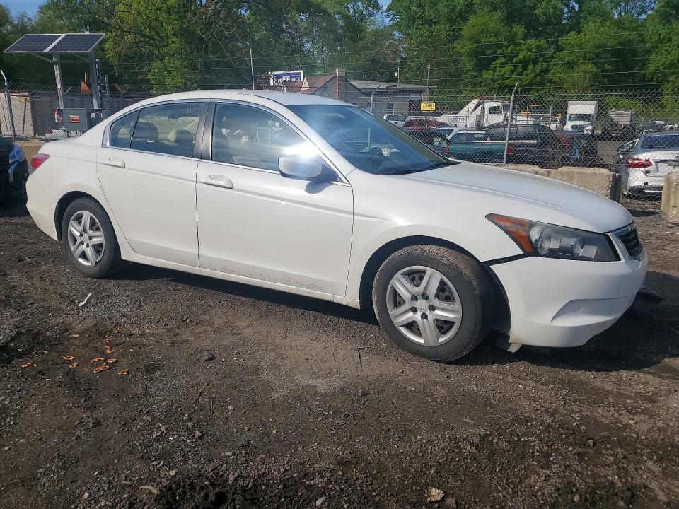 Photo 4 from auction – 2010 HONDA ACCORD with VIN 1HGCP2F37AA190222