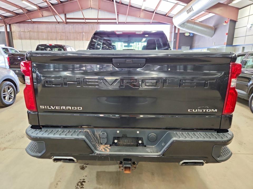 Photo 6 from auction – 2019 CHEVROLET SILVERADO with VIN 1GCRYCEF8KZ212433