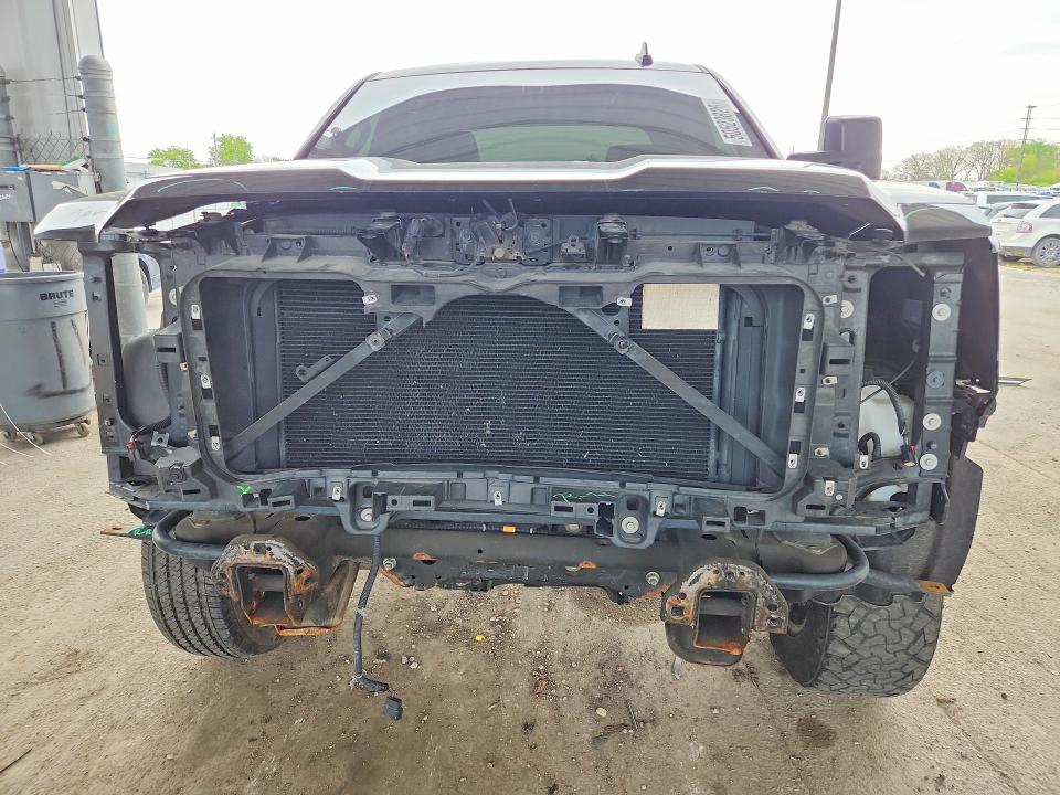 Photo 5 from auction – 2018 GMC SIERRA with VIN 3GTU2MEC2JG617306