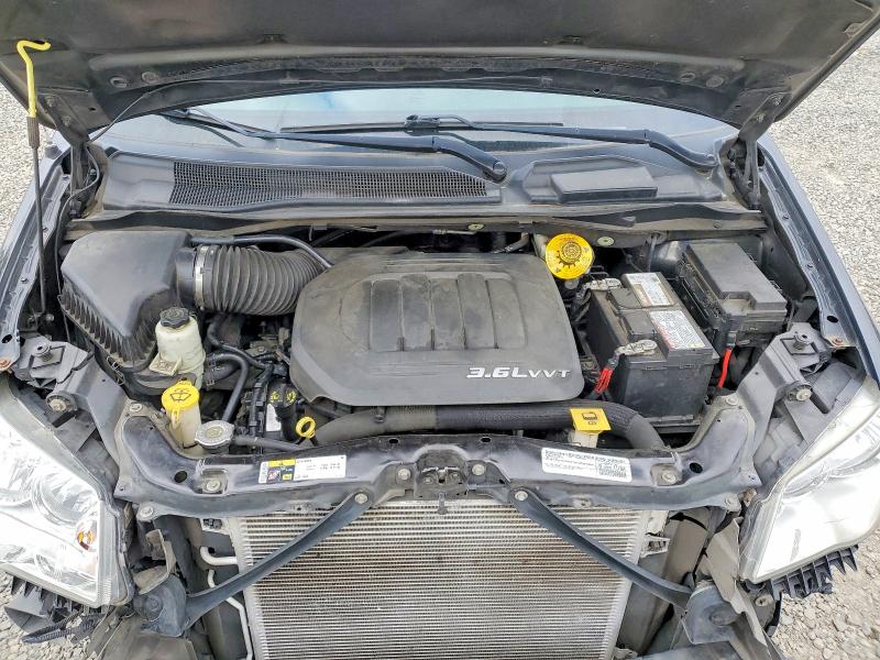 Photo 12 from auction – 2015 DODGE GRAND CARAVAN with VIN 2C4RDGCGXFR652832