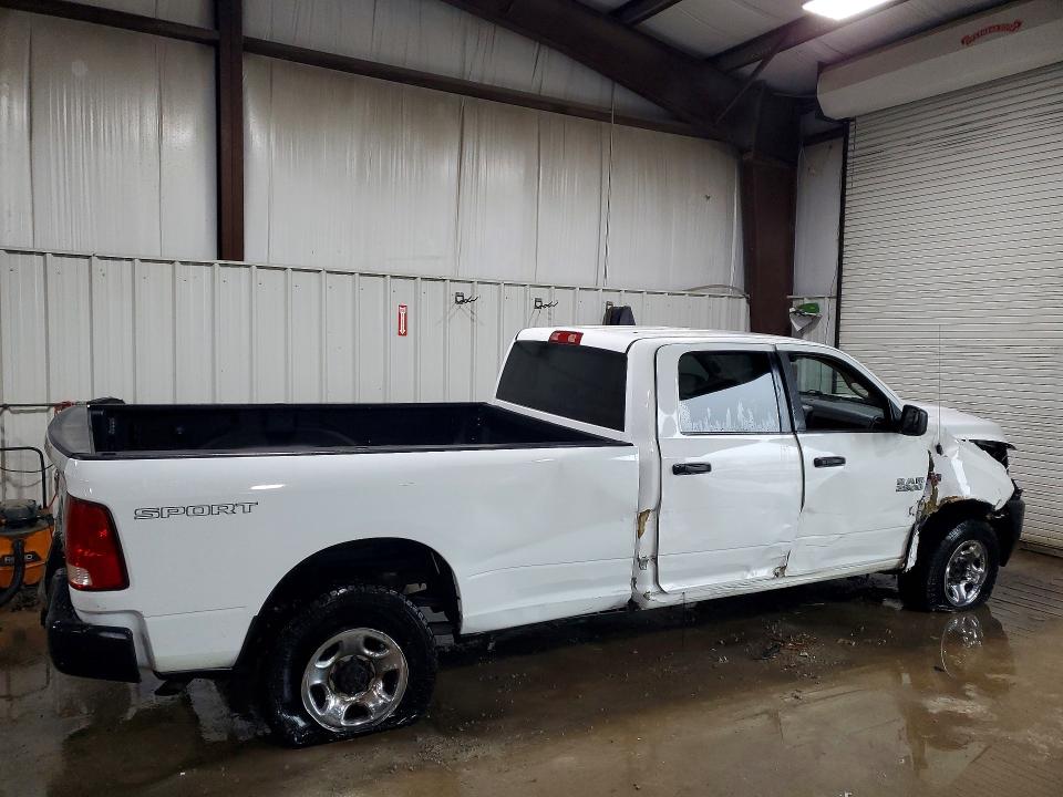 Photo 3 from auction – 2018 RAM 2500 with VIN 3C6TR5HT0JG293823