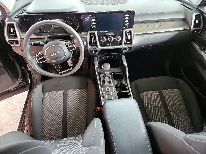 Photo 8 from auction – 2022 KIA SORENTO with VIN 5XYRGDLC9NG085079