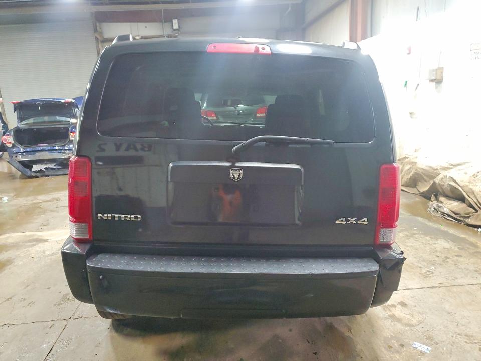 Photo 6 from auction – 2008 DODGE NITRO with VIN 1D8GU28K18W118122