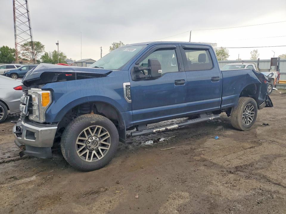 FORD F250 2017 with VIN 1FT7W2B64HEE38884 - Photo from auction