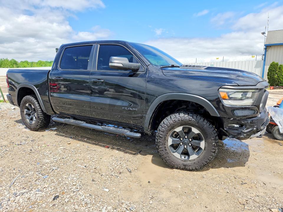Photo 4 from auction – 2019 RAM 1500 with VIN 1C6SRFLT5KN676755