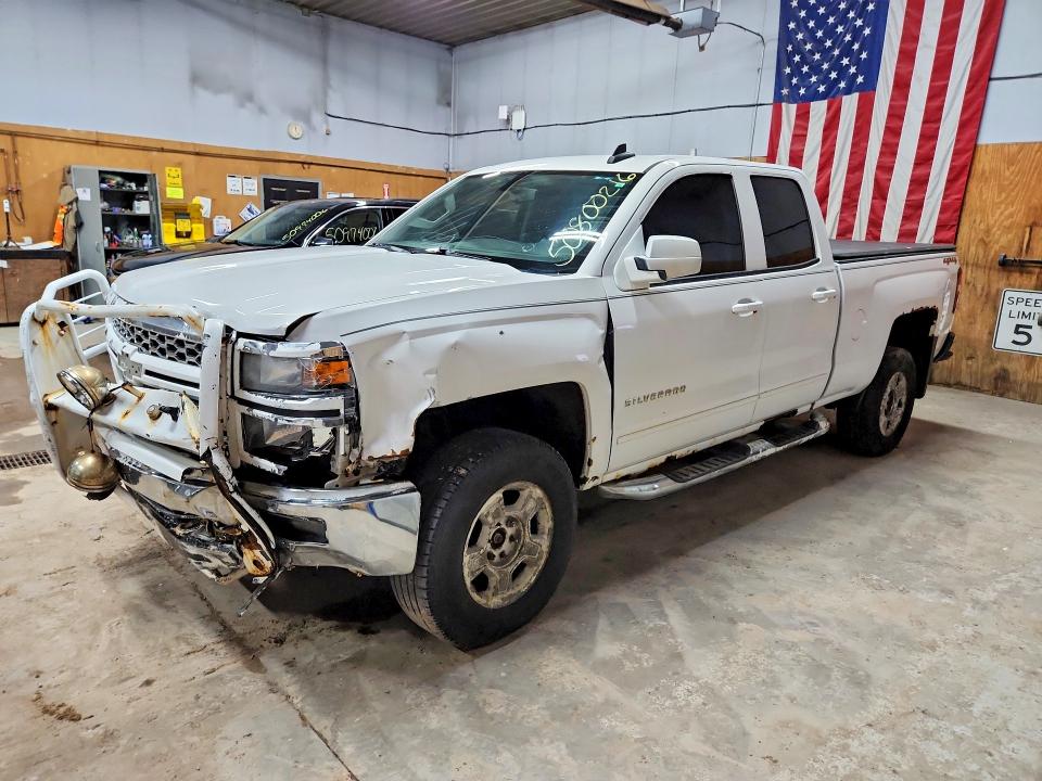 CHEVROLET SILVERADO 2015 with VIN 1GCVKREC0FZ255033 - Photo from auction