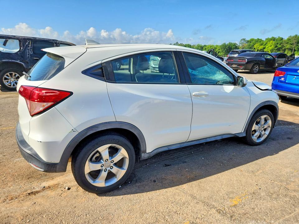 Photo 3 from auction – 2016 HONDA HR-V with VIN 3CZRU5H35GM739969