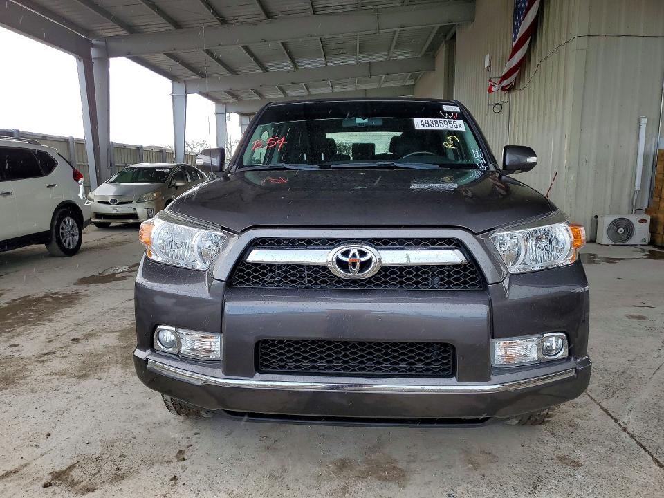 Photo 5 from auction – 2012 TOYOTA 4RUNNER with VIN JTEZU5JR2C5043280