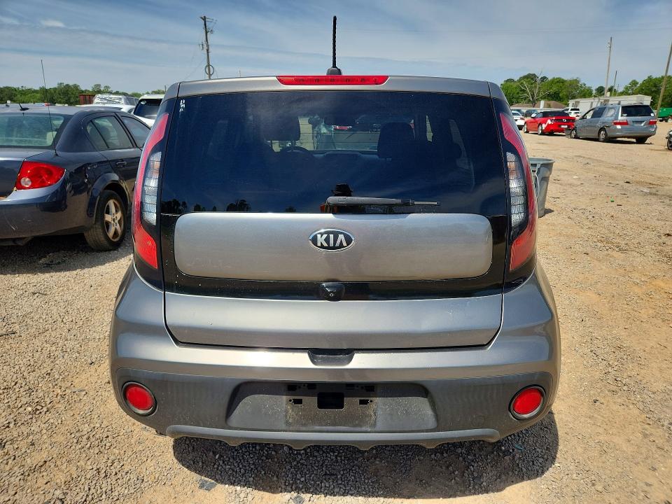 Photo 6 from auction – 2017 KIA SOUL with VIN KNDJN2A2XH7483663