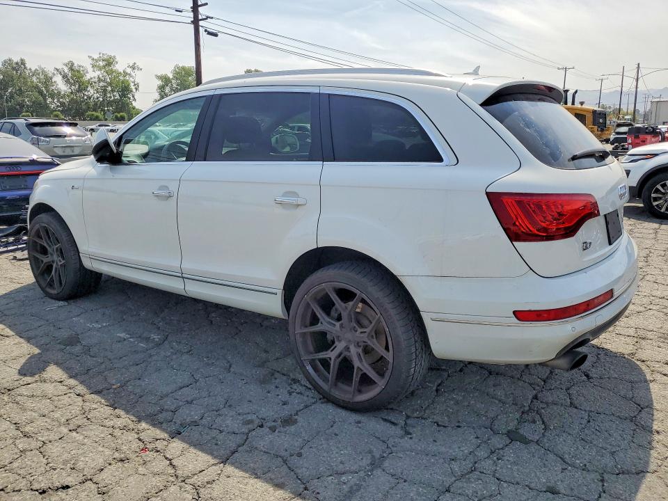 Photo 2 from auction – 2015 AUDI Q7 with VIN WA1CGAFE6FD004650
