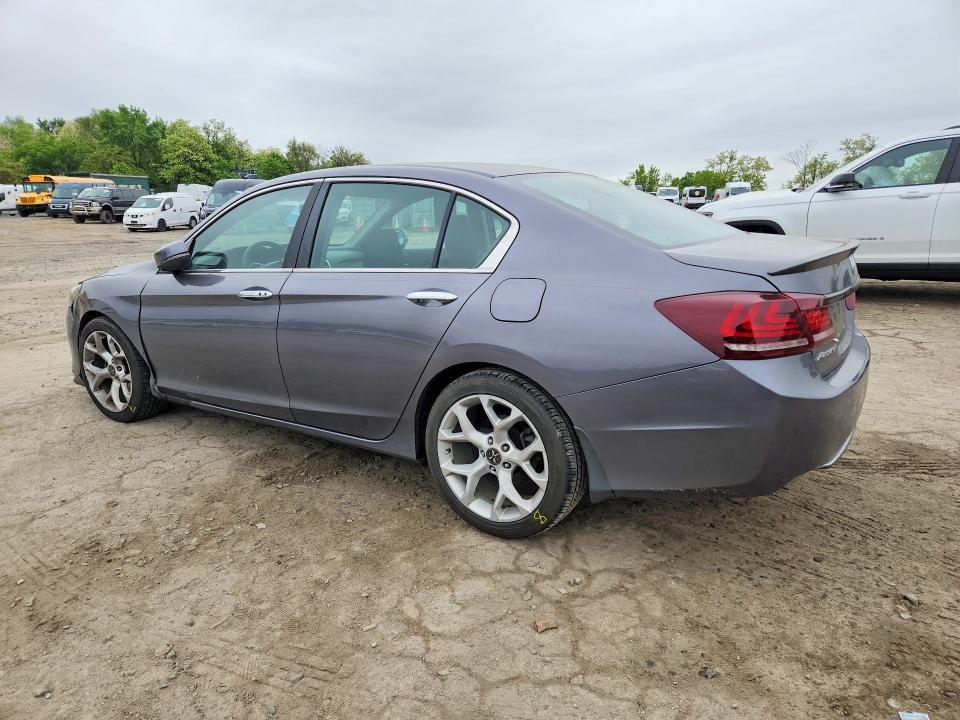 Photo 2 from auction – 2015 HONDA ACCORD with VIN 1HGCR2F73FA057591