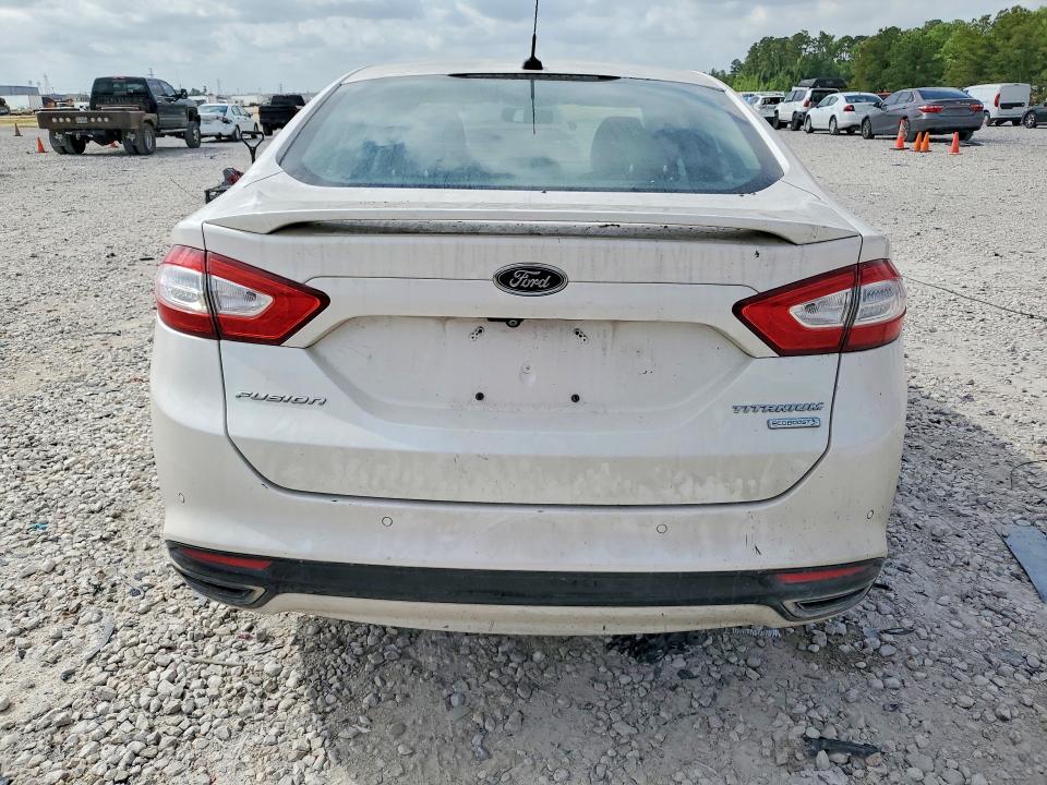 Photo 6 from auction – 2016 FORD FUSION with VIN 3FA6P0K98GR228040
