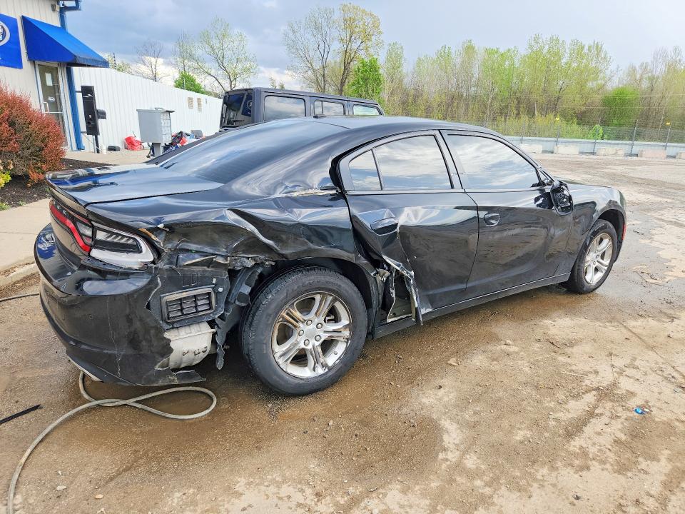 Photo 3 from auction – 2022 DODGE CHARGER with VIN 2C3CDXBG0NH261401