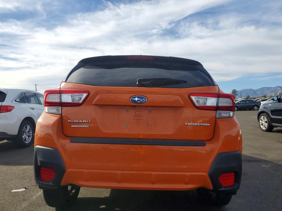 Photo 6 from auction – 2019 SUBARU CROSSTREK with VIN JF2GTANC0K8296352