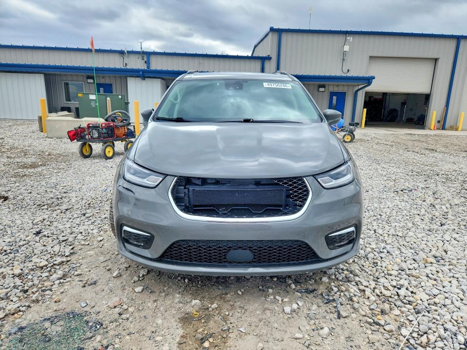Photo 5 from auction – 2022 CHRYSLER PACIFICA with VIN 2C4RC1BG2NR190427