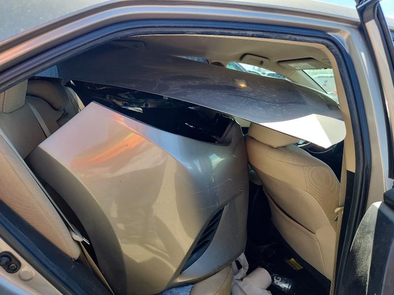 Photo 10 from auction – 2015 TOYOTA COROLLA with VIN 5YFBURHE2FP220529