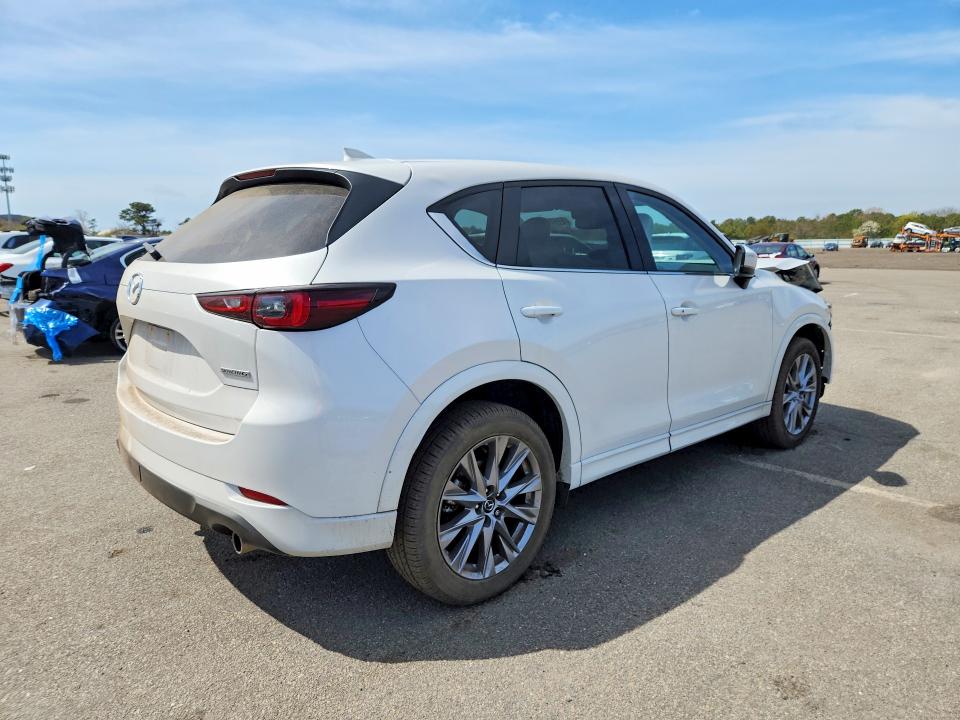 Photo 3 from auction – 2024 MAZDA CX-5 with VIN JM3KFBDL7R0503858