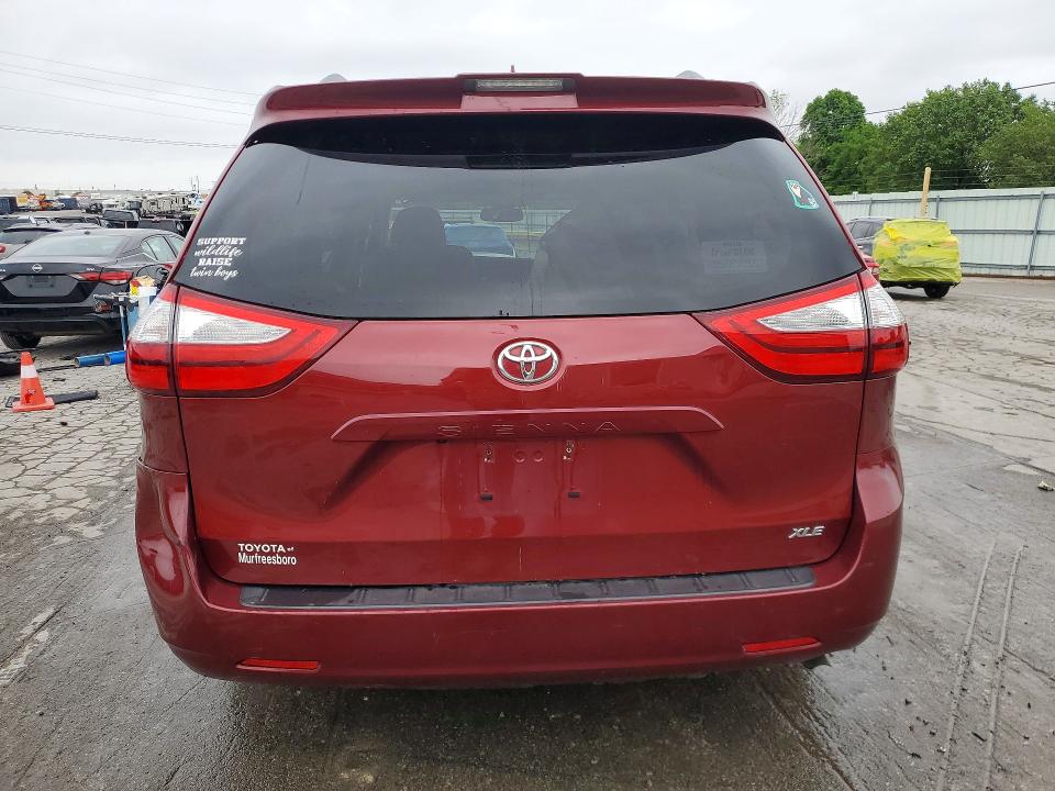 Zdjęcie 6 z aukcji – 2018 TOYOTA SIENNA z VIN 5TDYZ3DC2JS926378
