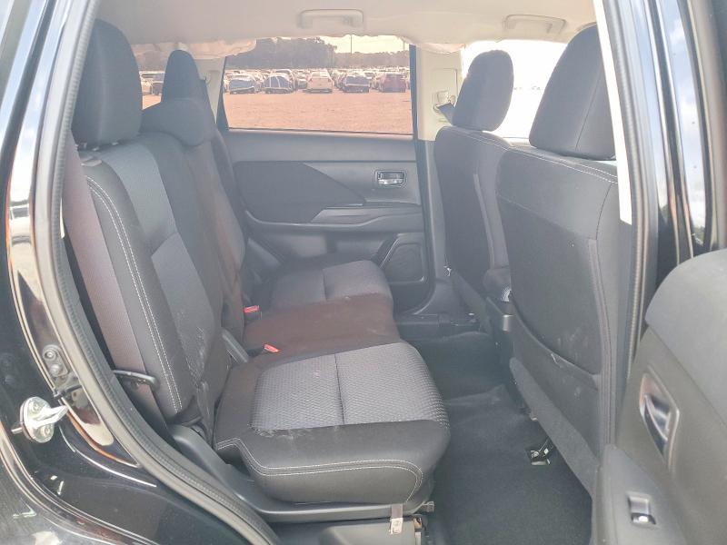 Photo 11 from auction – 2017 MITSUBISHI OUTLANDER with VIN JA4AD2A37HZ008045