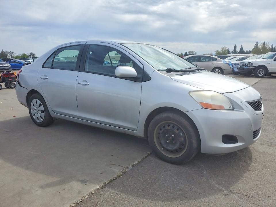 Photo 4 from auction – 2011 TOYOTA YARIS with VIN JTDBT4K36B1407591