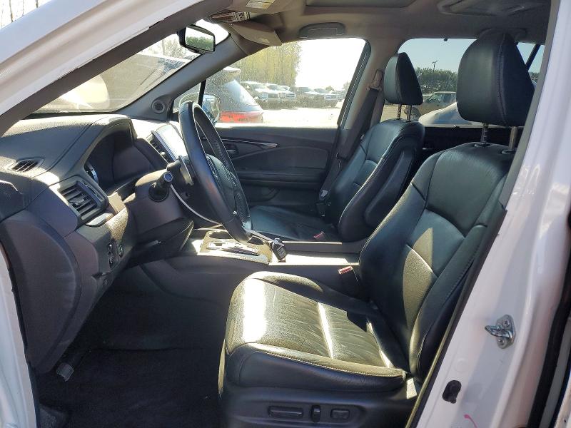 Фото 7 с аукциона – 2017 HONDA PILOT с VIN 5FNYF6H96HB060644