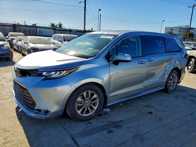 2021 TOYOTA SIENNA - Търг №48681326