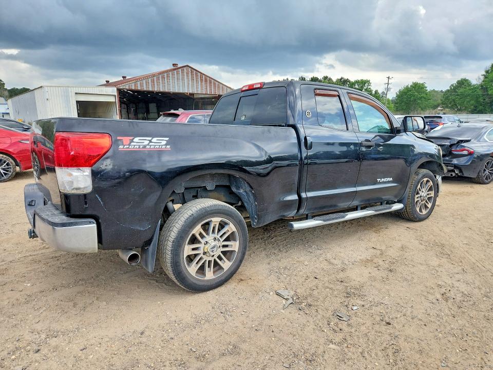 Photo 3 from auction – 2012 TOYOTA TUNDRA with VIN 5TFRM5F11CX049163
