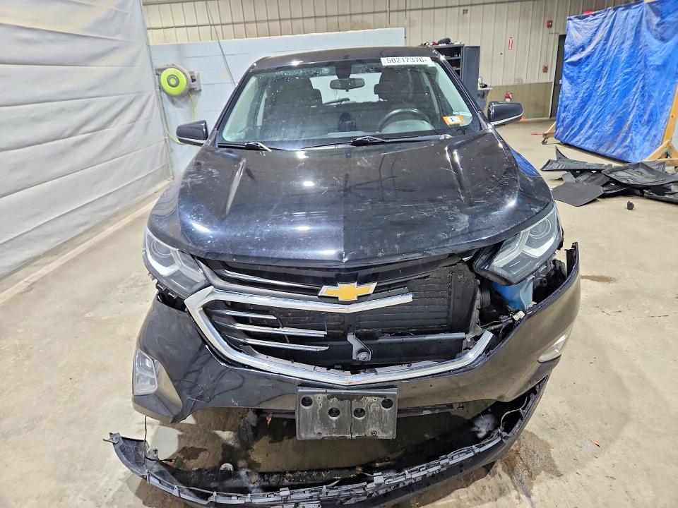 Photo 5 from auction – 2019 CHEVROLET EQUINOX with VIN 3GNAXKEV4KL316028
