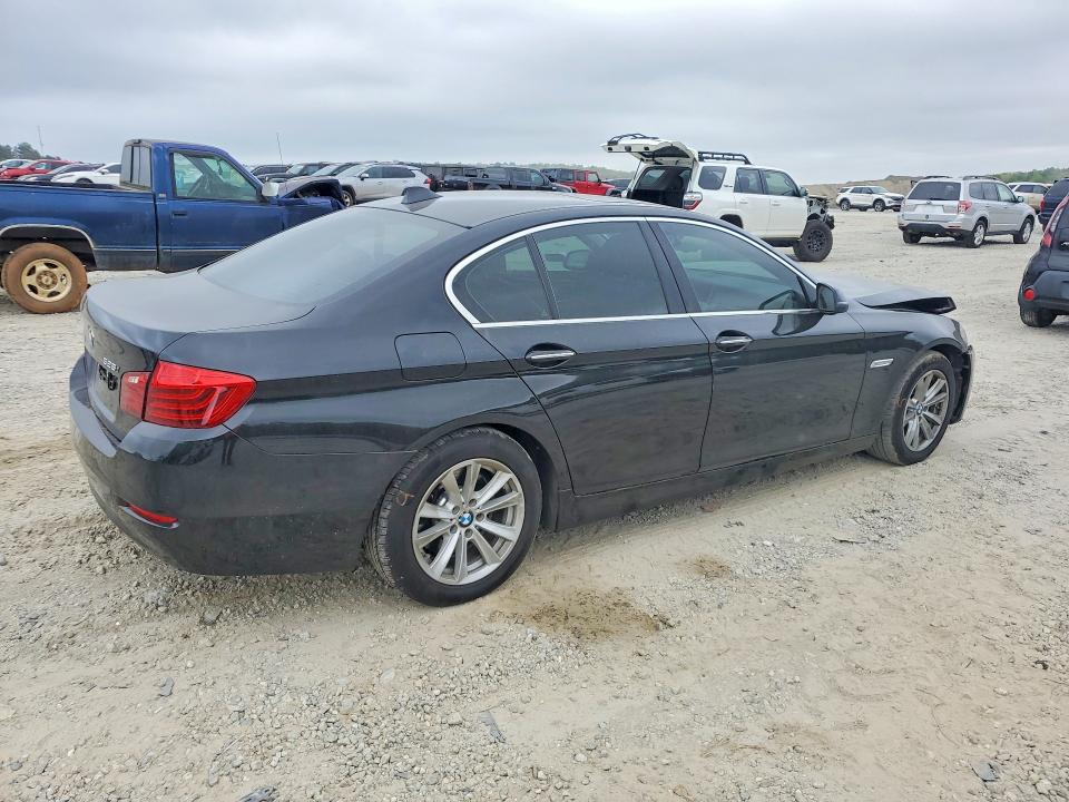 Photo 3 from auction – 2015 BMW 528 with VIN WBA5A5C56FD520645