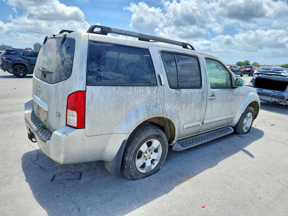 Photo 3 from auction – 2007 NISSAN PATHFINDER with VIN 5N1AR18U67C638720