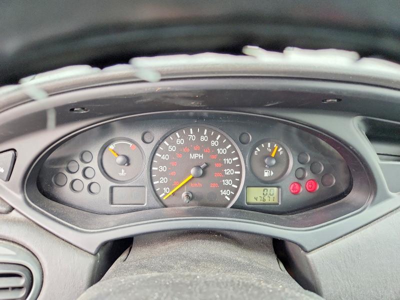 Photo 9 from auction – 2002 FORD FOCUS with VIN 1FAFP34P32W357340