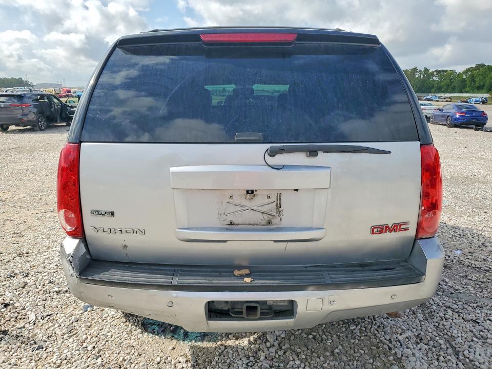 Photo 6 from auction – 2012 GMC YUKON with VIN 1GKS2CE08CR161651