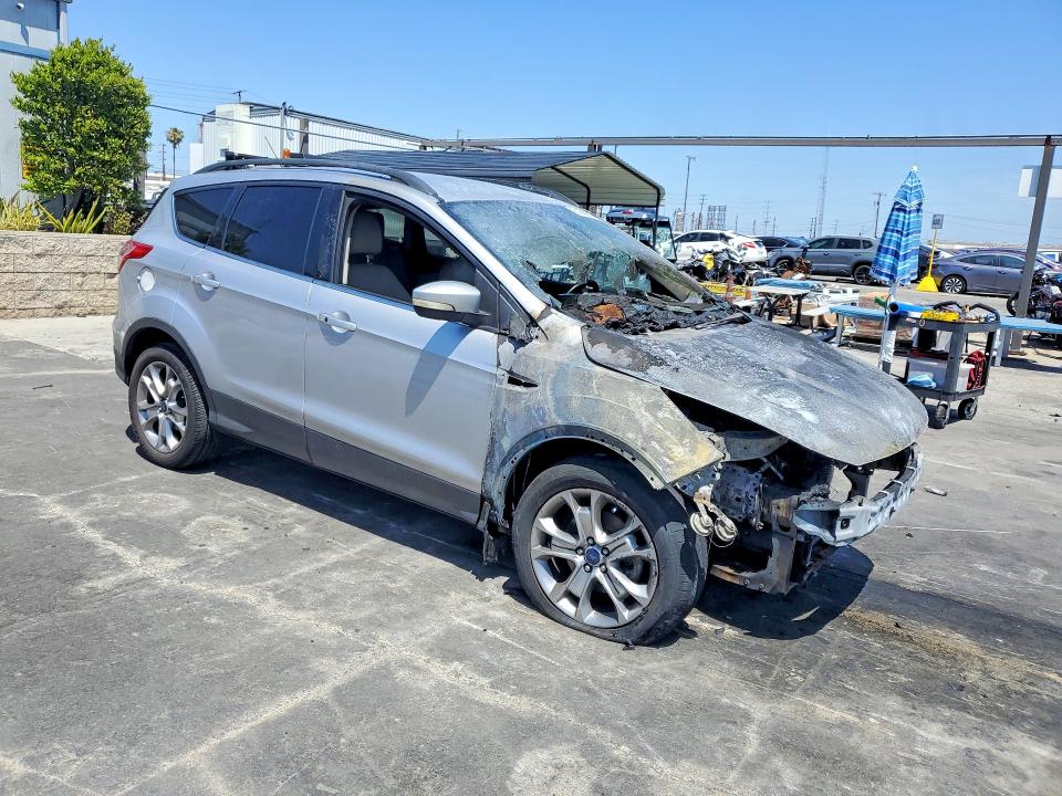 Photo 4 from auction – 2014 FORD ESCAPE with VIN 1FMCU0JX8EUB99565