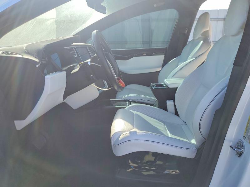 Photo 7 from auction – 2016 TESLA MODEL X with VIN 5YJXCBE29GF021128