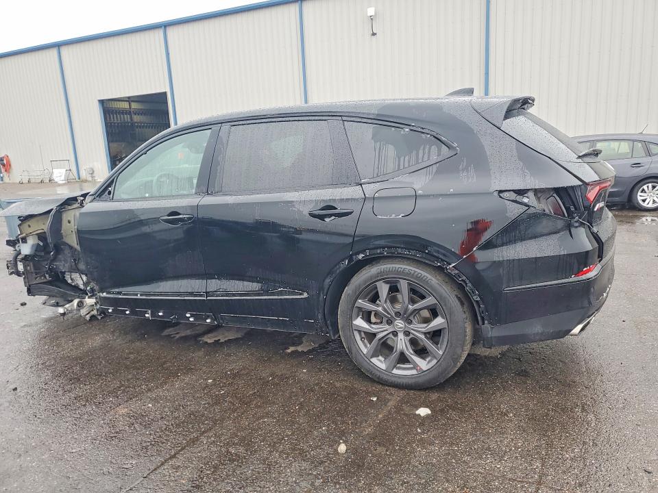 Photo 2 from auction – 2023 ACURA MDX with VIN 5J8YE1H09PL031708