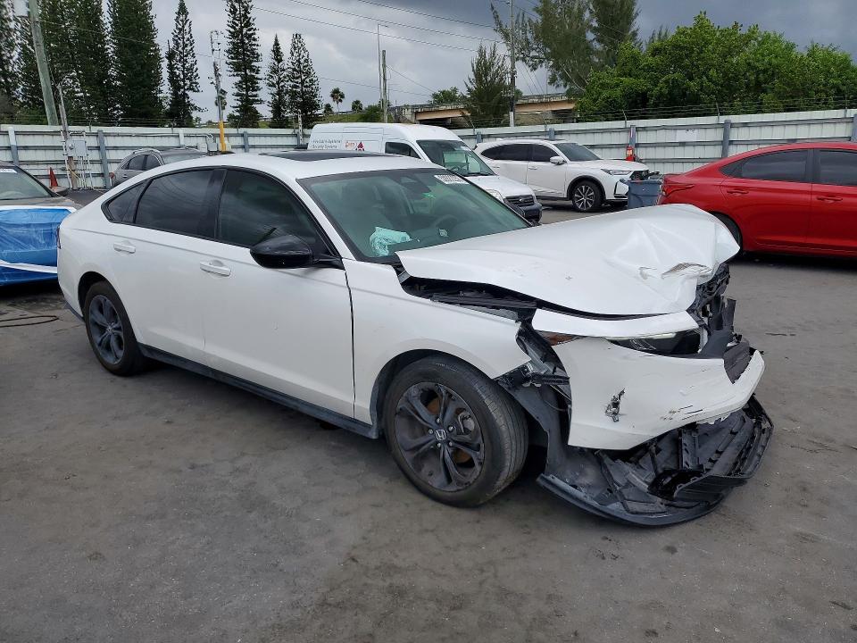 Photo 4 from auction – 2025 HONDA ACCORD with VIN 1HGCY1F48SA010053
