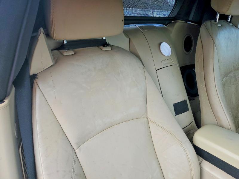 Photo 10 from auction – 2006 BMW Z4 with VIN 4USBU335X6LW58626