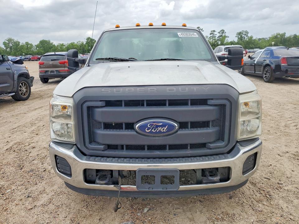 Photo 5 from auction – 2015 FORD F350 with VIN 1FT8X3AT3FEA71228