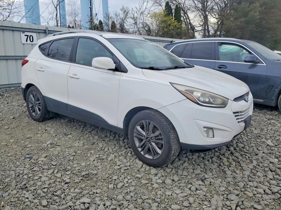 Photo 4 from auction – 2014 HYUNDAI TUCSON with VIN KM8JUCAG6EU793466